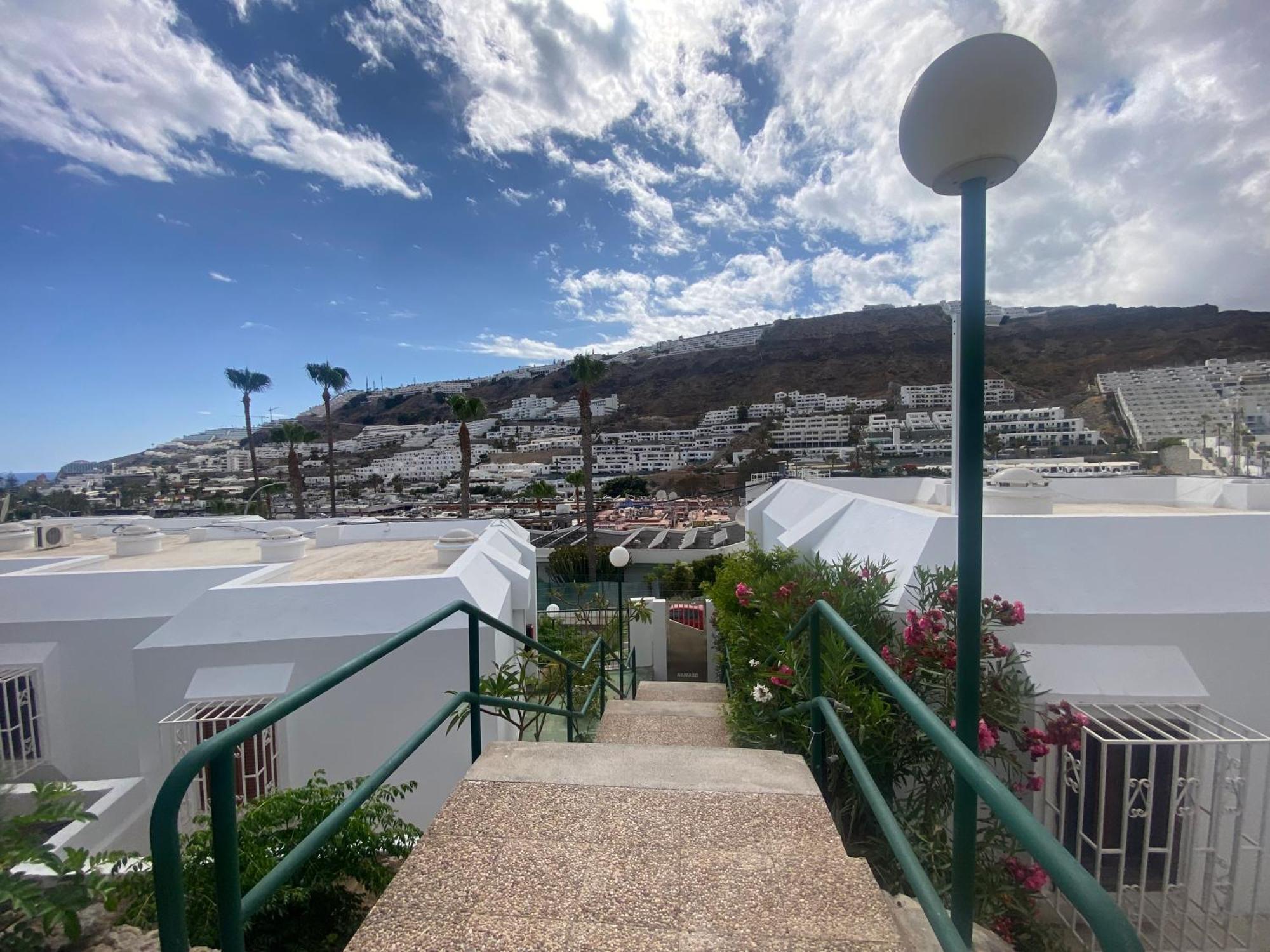 Stylish And Comfortable Duplex Apartment Near Swimming Pool Mogán Exterior photo